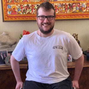 V2 T-Shirt